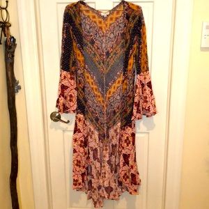 Unique lengthy cardigan/ open front